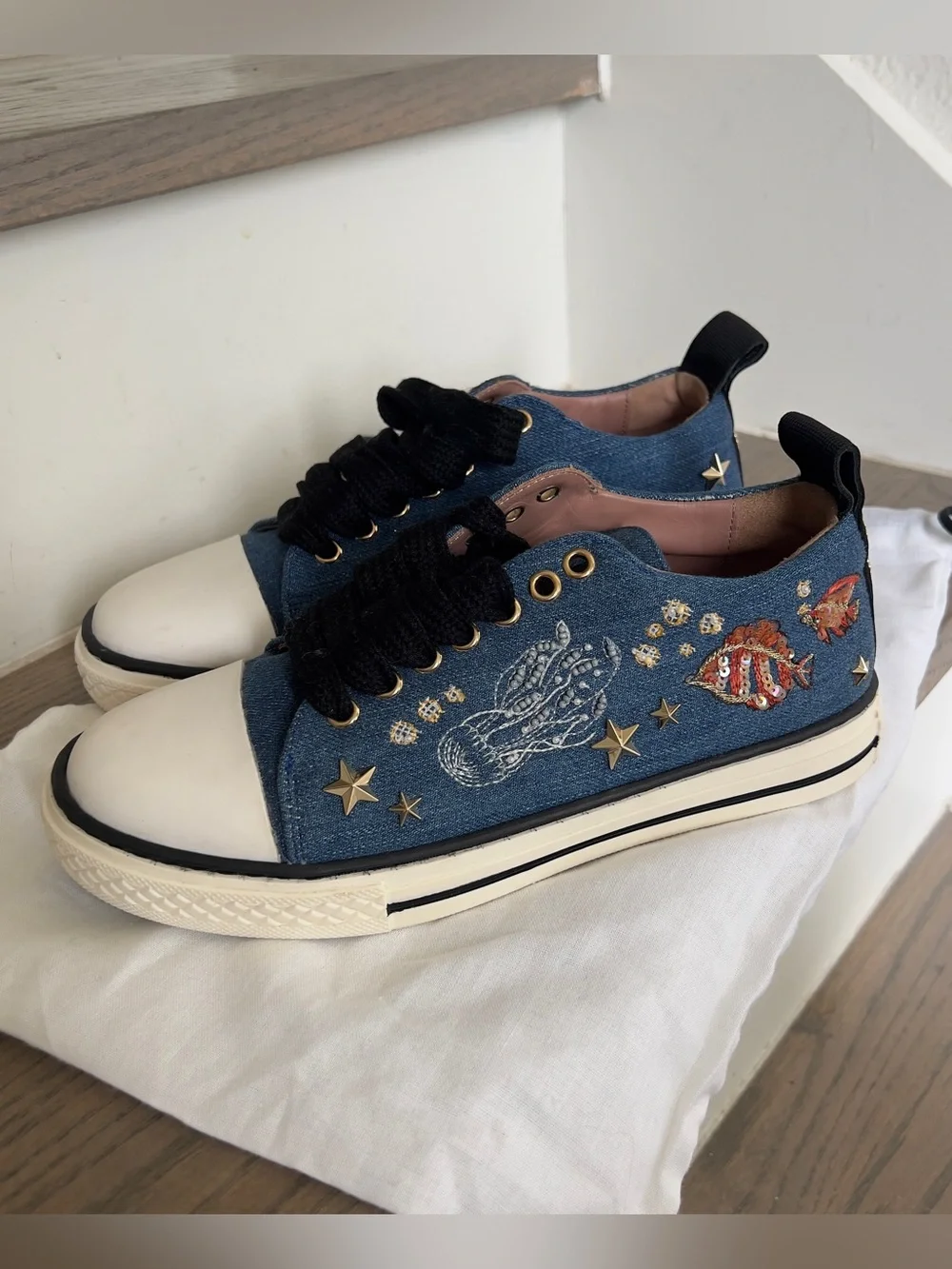 RED Valentino red valentino